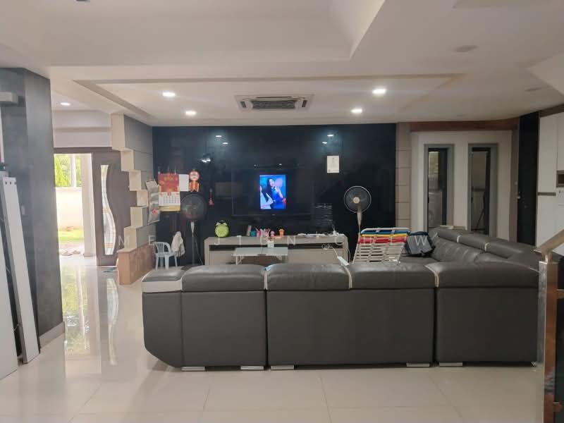 2-storey Terraced House for Sale in TAMAN PUCHONG UTAMA (Puchong) - MEI JIUN CHEW - Living Room - PropertyGuru.com.my