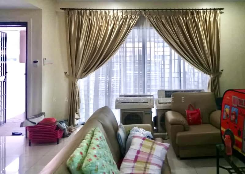 Rumah Teres 2-Tingkat untuk Dijual di Bandar Bukit Raja (Klang) - Katherine Lee - Living Room - PropertyGuru.com.my