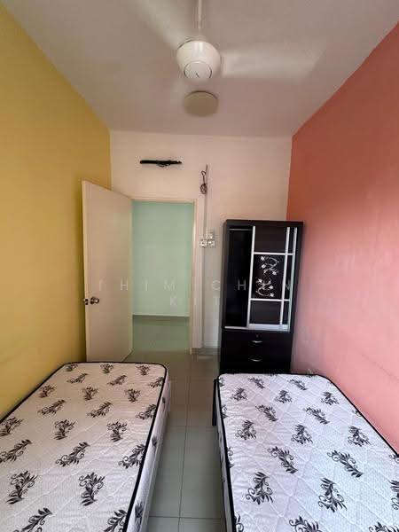 Apartment for Sale at Putra Suria Residence - Thim Chin Kit - Bedroom - PropertyGuru.com.my