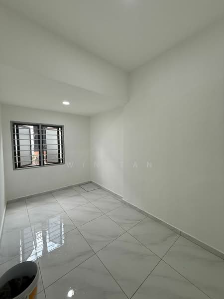2-storey Terraced House for Sale in Taman Ungku Tun Aminah (Skudai) - Win Tan - Interior - PropertyGuru.com.my