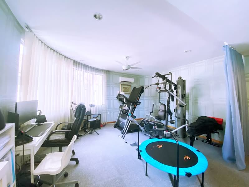 Bungalow for Rent in Petaling Jaya (Selangor) - Alicia Soo - Gym area - PropertyGuru.com.my