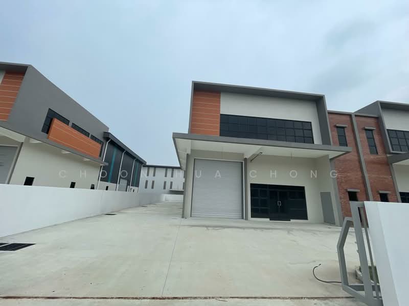 Semi-D Factory for Rent in Nilai (Negeri Sembilan) - Choon Hua Chong - Exterior - PropertyGuru.com.my