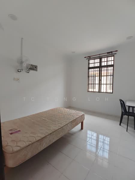 For Rent - 38, Lorong Idaman 1 /1