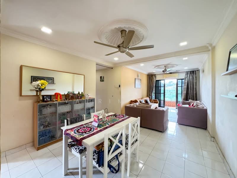 Permata Heights Apartment untuk Untuk Dijual - RM 380,000, Apr 2026 - Living Room - PropertyGuru.com.my