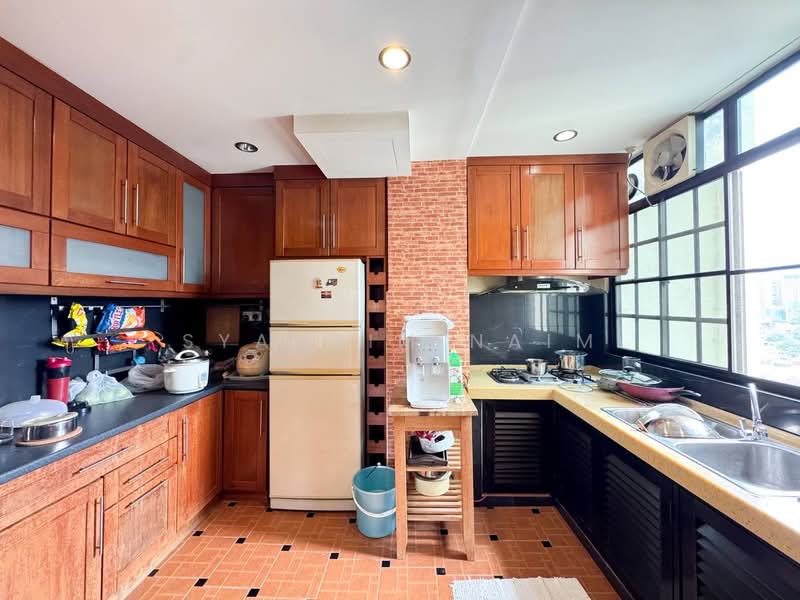 Permata Heights Apartment untuk Untuk Dijual - RM 380,000, Apr 2026 - Kitchen - PropertyGuru.com.my