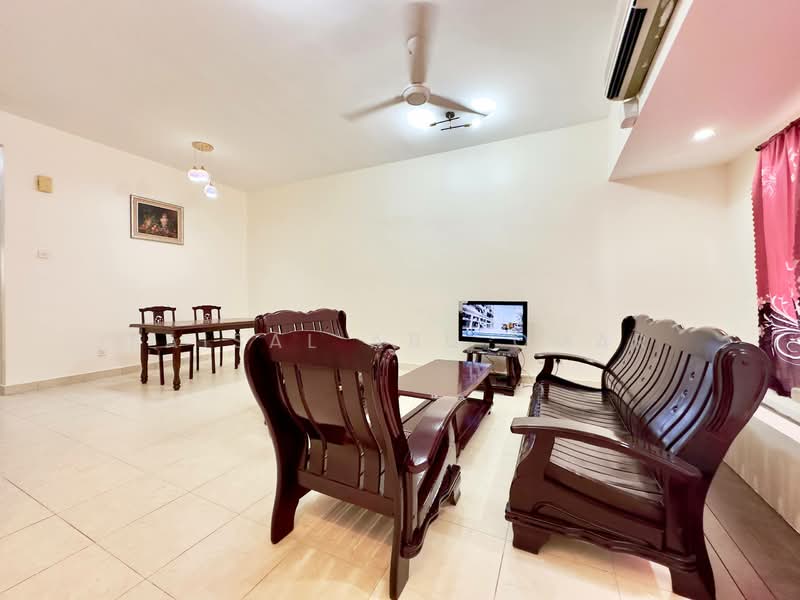 Rumah Teres 2 Tingkat untuk Dijual di Desa Coalfields (Ijok) - Faisal Abu Omar - Living Room - PropertyGuru.com.my