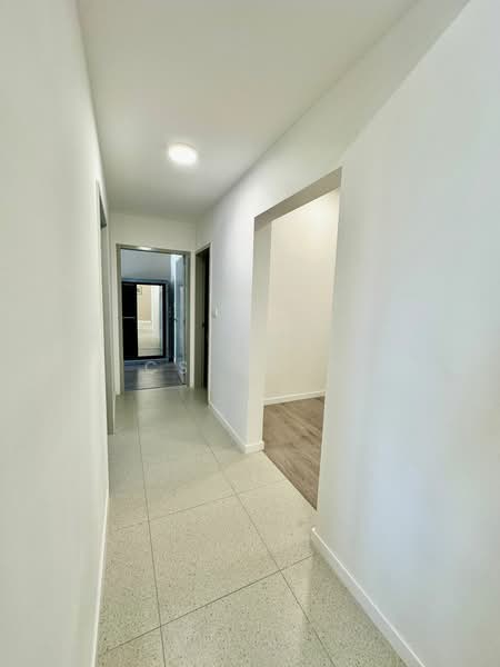 Service Residence for Rent at Alira @ Metropark Subang - Cs Chua - Corridor - PropertyGuru.com.my
