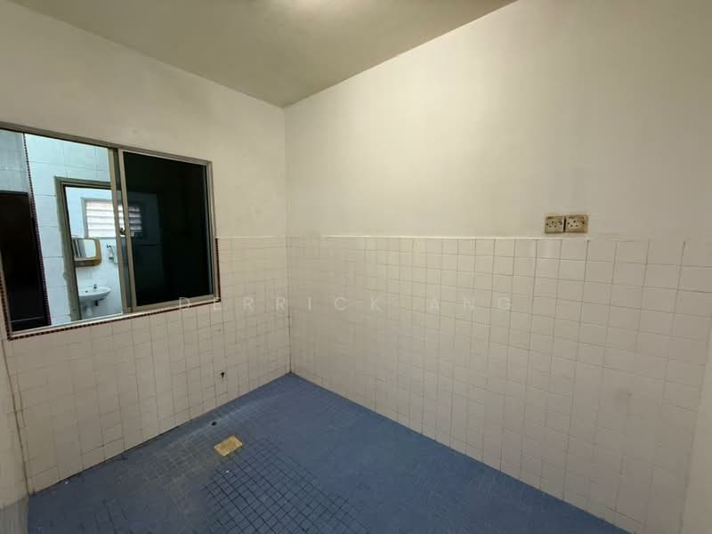 2-storey Terraced House for Sale in Shah Alam (Selangor) - Derrick Ang - Bathroom - PropertyGuru.com.my