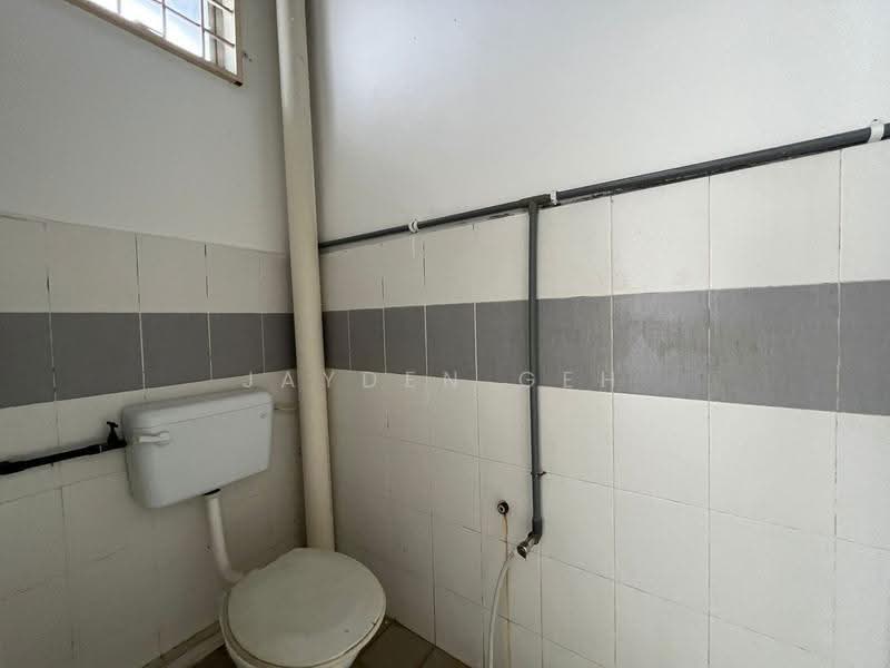 Shop for Rent in Alor Setar (Kedah) - Jayden Geh - Bathroom - PropertyGuru.com.my