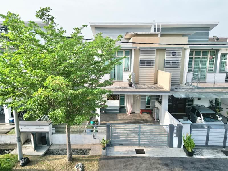 Cluster House for Sale in Bandar Saujana Putra (Tanjong Duabelas) - Fauzan bin Sahrom - Exterior - PropertyGuru.com.my