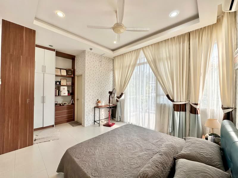 Cluster House for Sale in Bandar Saujana Putra (Tanjong Duabelas) - Fauzan bin Sahrom - Bedroom - PropertyGuru.com.my