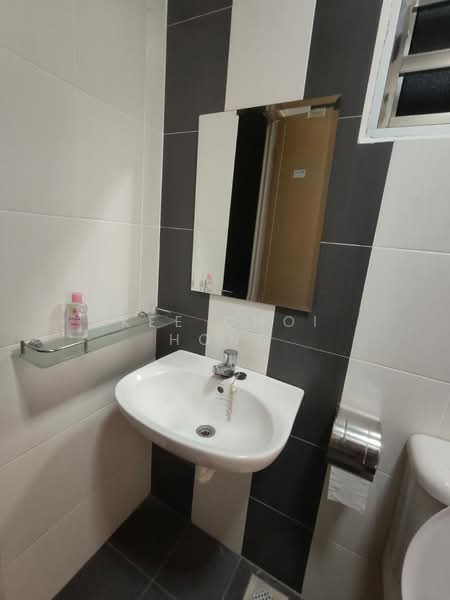 2-storey Terraced House for Rent in Seri Manjung (Perak) - Kee Choi Hong - Bathroom - PropertyGuru.com.my