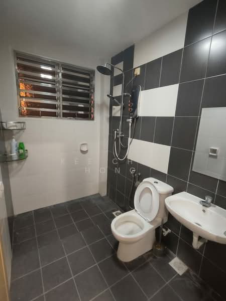 2-storey Terraced House for Rent in Seri Manjung (Perak) - Kee Choi Hong - Bathroom - PropertyGuru.com.my