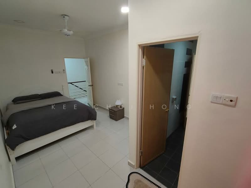 2-storey Terraced House for Rent in Seri Manjung (Perak) - Kee Choi Hong - Bedroom - PropertyGuru.com.my