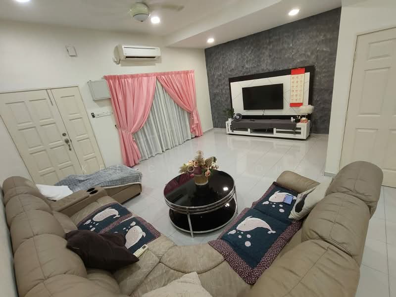 2-storey Terraced House for Rent in Seri Manjung (Perak) - Kee Choi Hong - Living Room - PropertyGuru.com.my