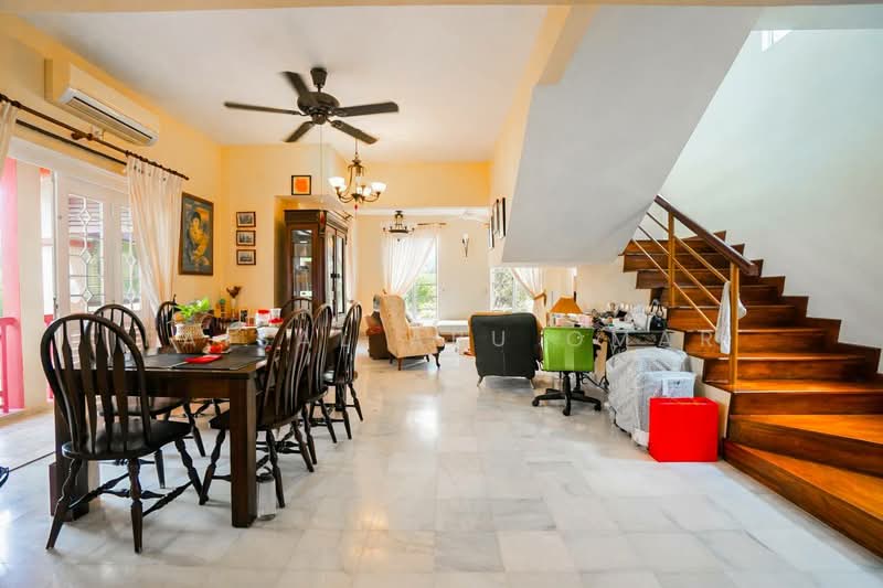 Rumah Banglo untuk Dijual di Ampang Jaya (Ampang) - Faisal Abu Omar - Dining Room - PropertyGuru.com.my