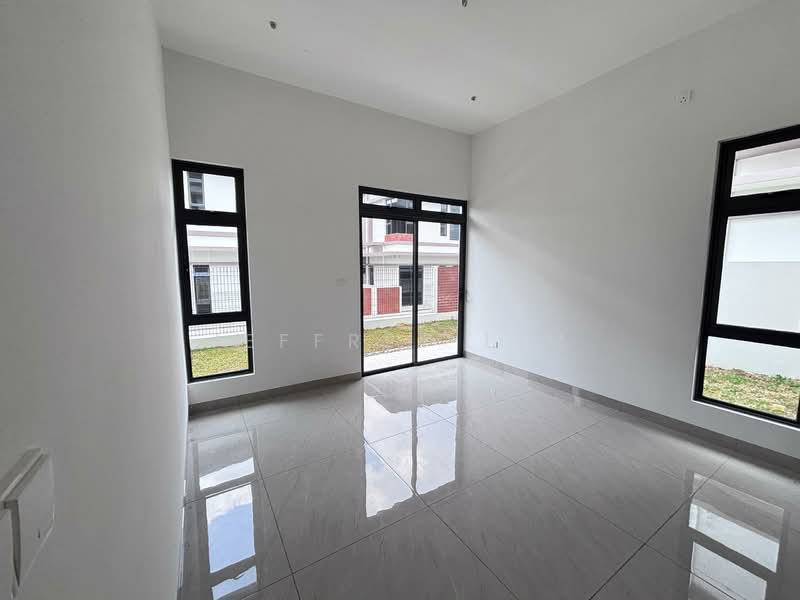 Semi-Detached House for Sale in Johor Bahru (Johor) - Jeffrey Lim - Living Room - PropertyGuru.com.my