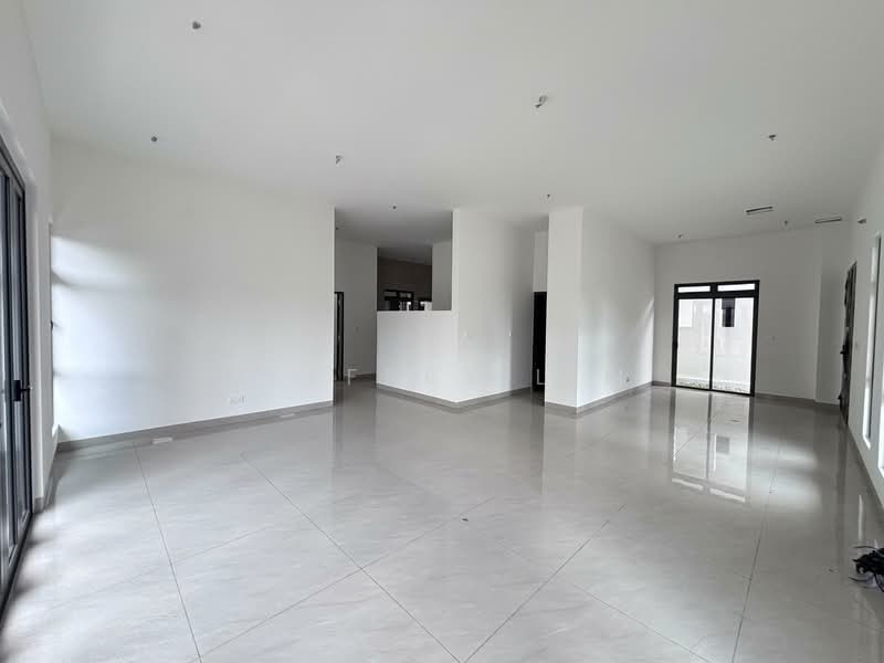 Semi-Detached House for Sale in Johor Bahru (Johor) - Jeffrey Lim - Living Room - PropertyGuru.com.my