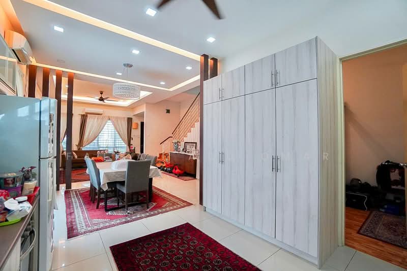Rumah Teres 2 Tingkat untuk Dijual di Sierra Ukay (Ampang) - Faisal Abu Omar - Living Room - PropertyGuru.com.my