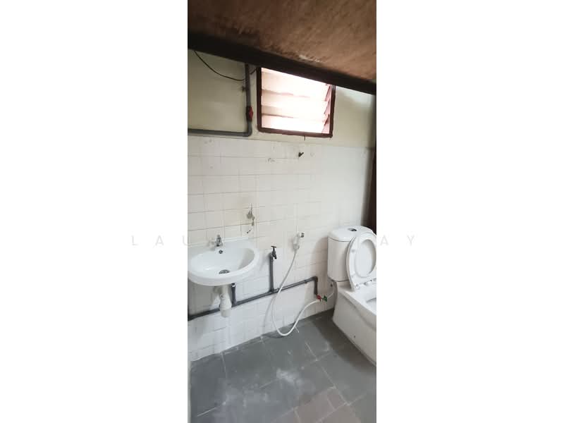Rumah Flat untuk Disewa di SS 13 Flat - Lauraine Tay - PropertyGuru.com.my