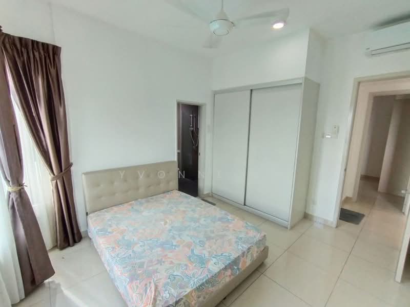 The Raffles Suites untuk Untuk Disewa - RM 2,000 /bulan, Apr 2026 - Bedroom - PropertyGuru.com.my