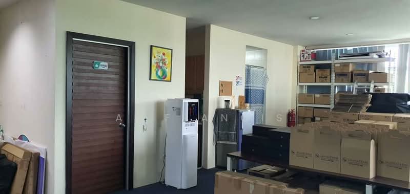 Office for Sale in Shah Alam (Selangor) - A. Francis - Interior - PropertyGuru.com.my