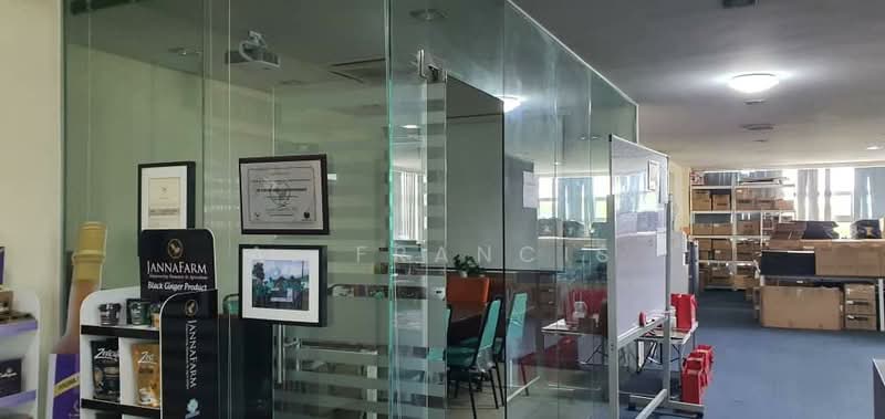 Office for Sale in Shah Alam (Selangor) - A. Francis - Interior - PropertyGuru.com.my