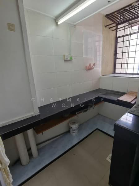 Flat for Rent at PPR Beringin - Charmaine Wong - Kitchen - PropertyGuru.com.my