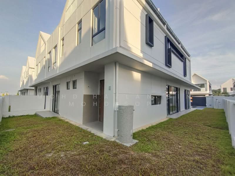 Semi-Detached House for Rent in Elmina (Shah Alam) - Mohd Hazlan bin Mohd Sopi - Exterior - PropertyGuru.com.my