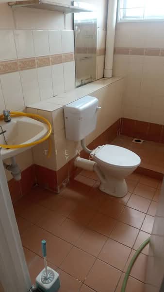 2-storey Terraced House for Rent in Rawang (Selangor) - Tien Ee Yap - Bathroom - PropertyGuru.com.my