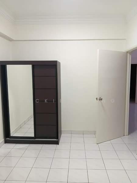 Condominium for Rent at Pangsapuri Bukit Awansari (OG Court) - Jackie Chong - Interior - PropertyGuru.com.my
