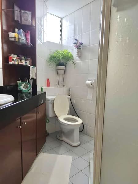 For Sale - Leader Garden