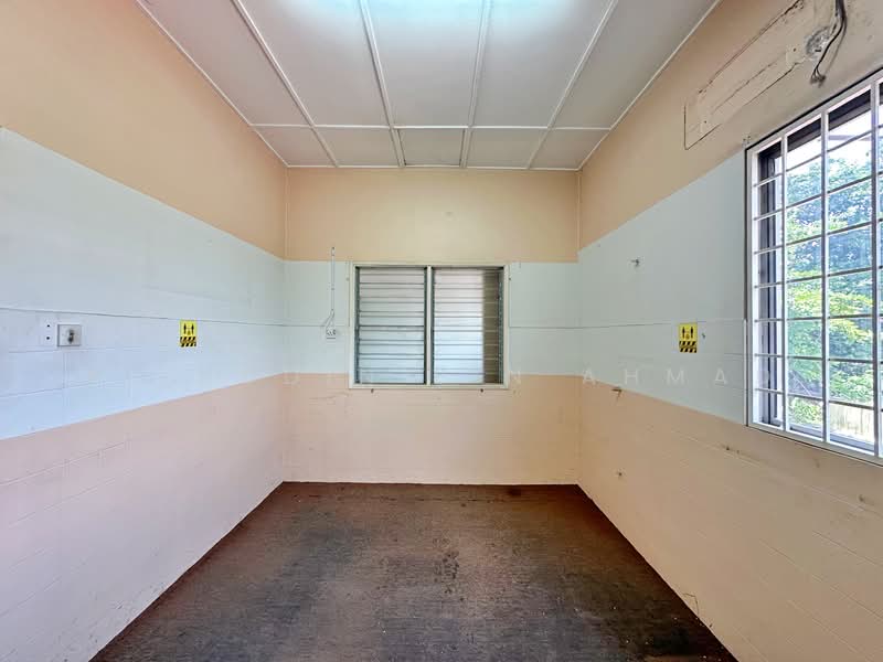 Shop / Office for Rent in SS19 (Subang Jaya) - Aizuddin bin Ahmad - Interior - PropertyGuru.com.my