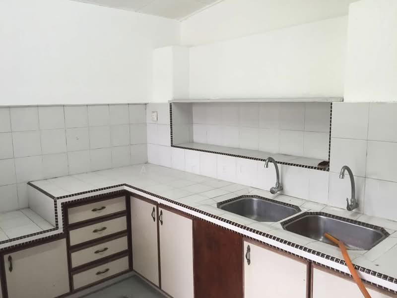 Semi-Detached House for Sale in Tanjung Bungah (Penang) - A Ee Ee - Kitchen - PropertyGuru.com.my