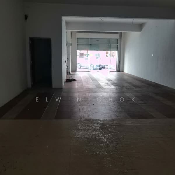 Shop for Rent in Bukit Raja (Selangor) - Elwin Chok - Interior - PropertyGuru.com.my