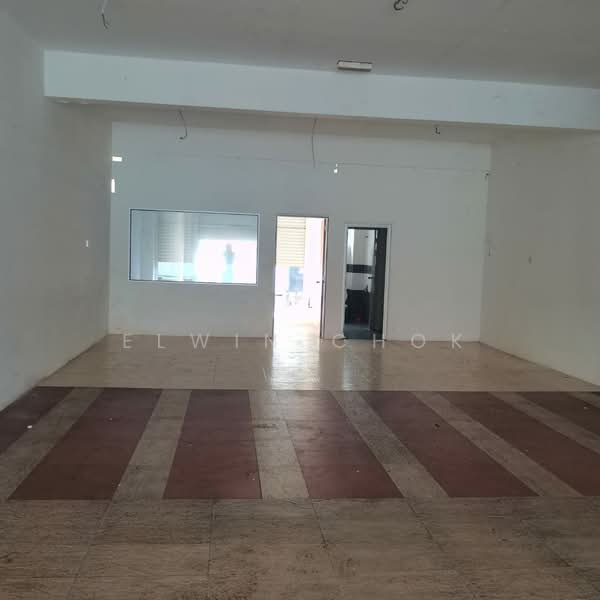 Shop for Rent in Bukit Raja (Selangor) - Elwin Chok - Interior - PropertyGuru.com.my