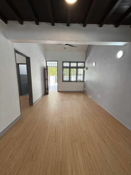 Untuk Dijual - Taman Molek