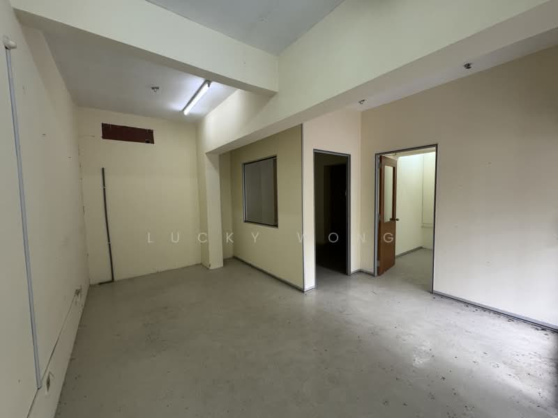 Shop for Sale in Taman Bukit Segar (Cheras) - Lucky Wong - Interior - PropertyGuru.com.my