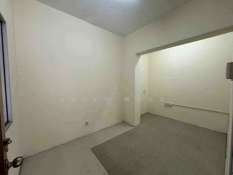 Shop for Sale in Taman Bukit Segar (Cheras) - Lucky Wong - Interior - PropertyGuru.com.my
