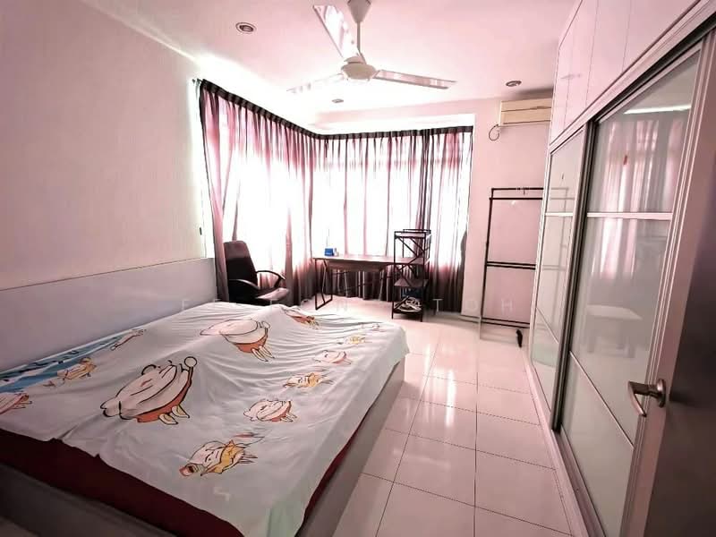 2.5-storey Terraced House for Sale in Taman Setia Indah (Tebrau) - Ee Fong Toh - Bedroom - PropertyGuru.com.my