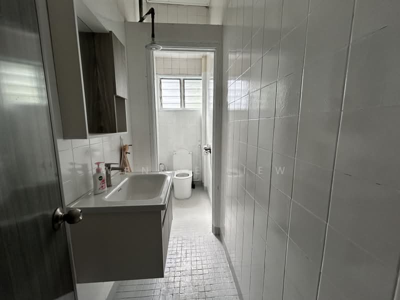 Pejabat untuk Disewa di Bandar Sri Damansara (Selangor) - Wennie Liew - Bathroom - PropertyGuru.com.my