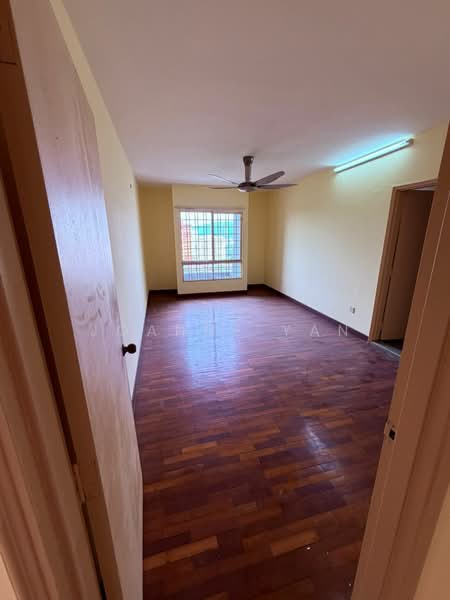 Condominium for Rent at Amadesa Resort Condominium - Joanne Yan - Interior - PropertyGuru.com.my