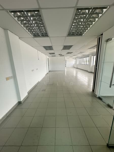Gudang untuk Disewa di Taman Perindustrian Puchong (Puchong) - Leon Leong - Interior - PropertyGuru.com.my