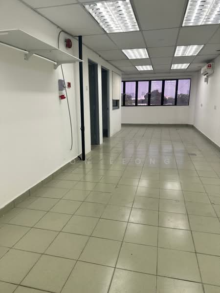 Gudang untuk Disewa di Taman Perindustrian Puchong (Puchong) - Leon Leong - Interior - PropertyGuru.com.my