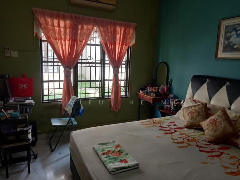 Townhouse for Sale in Alam Damai (Cheras) - SAIFUL HELMI - Bedroom - PropertyGuru.com.my