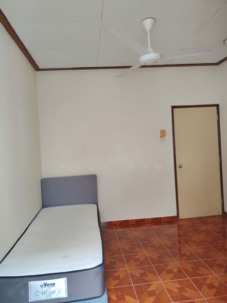 2-storey Terraced House for Rent in Permas Jaya (Johor) - Hock Kim - Bedroom - PropertyGuru.com.my