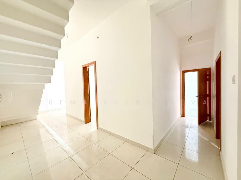4-storey Terraced House for Sale in Damansara Perdana (Selangor) - Zarema Kulbuzheva - Interior - PropertyGuru.com.my
