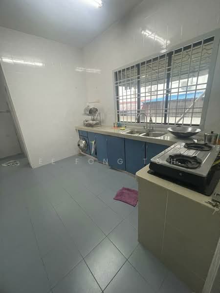 2-storey Terraced House for Sale in Bukit Indah (Iskandar Puteri (Nusajaya)) - Ee Fong Toh - Kitchen - PropertyGuru.com.my