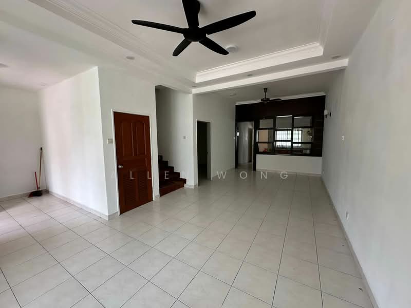 2-storey Terraced House for Sale in Taman Impian Emas (Skudai) - Allen Wong - Living Room - PropertyGuru.com.my