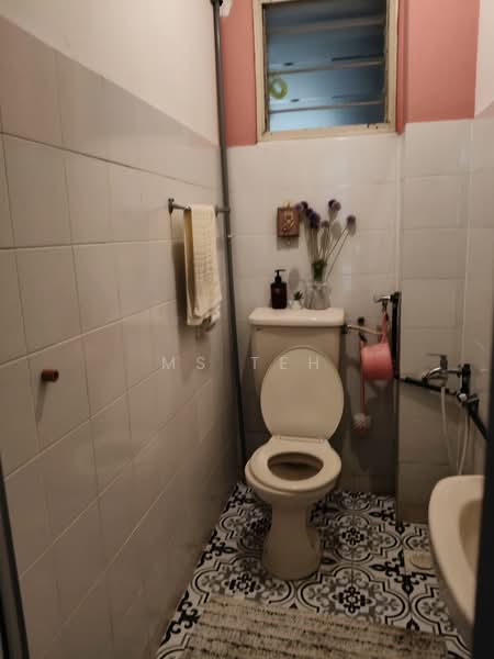 2-storey Terraced House for Sale in Usj 11 (Subang Jaya) - Ms Teh - Bathroom - PropertyGuru.com.my